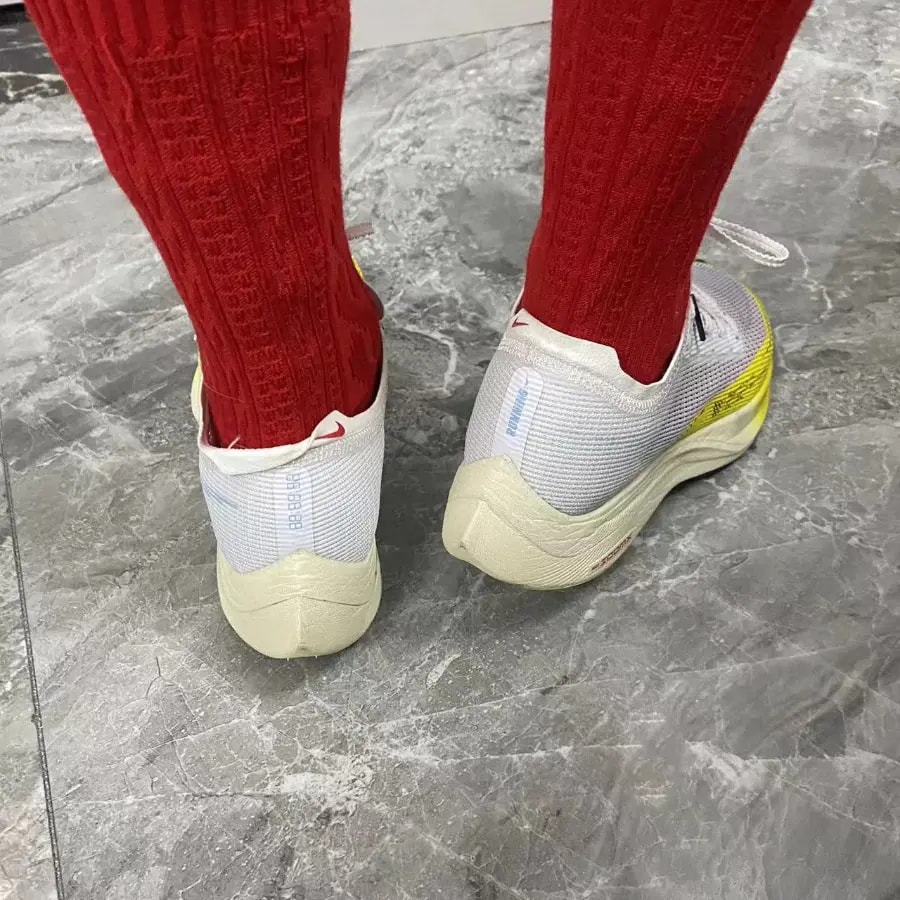 Giày Nike Wmns ZoomX Vaporfly NEXT% 2 'White Yellow Strike' DM9056-100 — ảnh 5