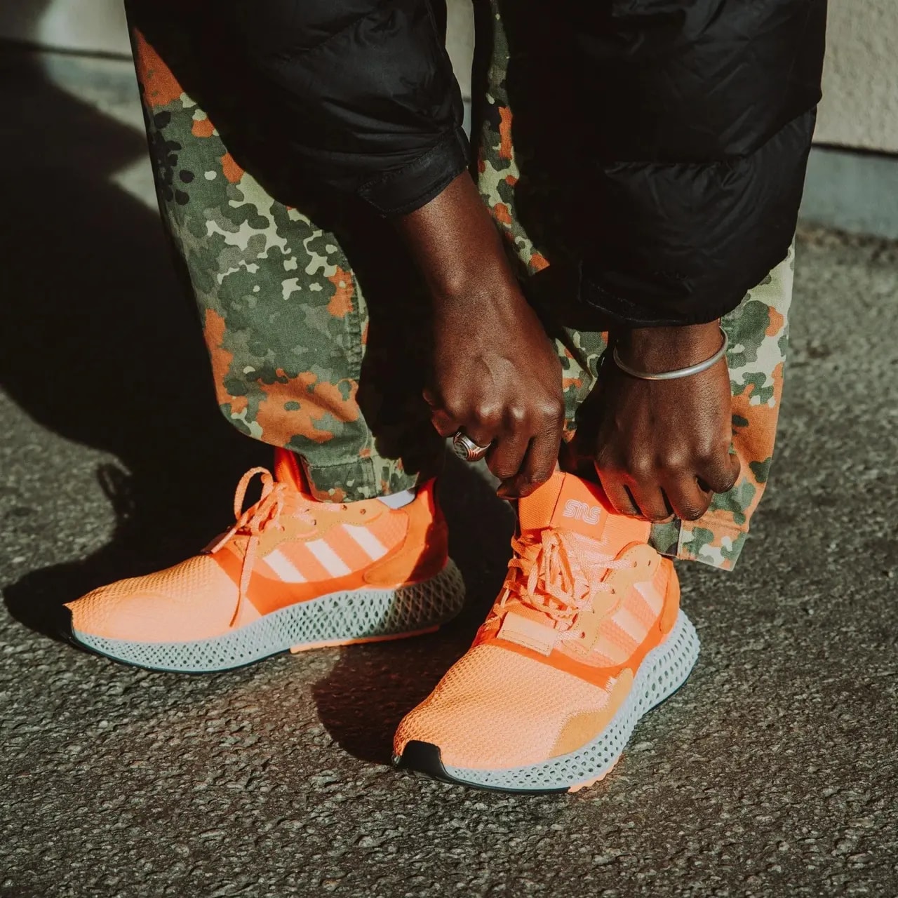 Giày Adidas Sneakersnstuff x ZX 4000 4D 'Sunrise' FV5524 — ảnh 3