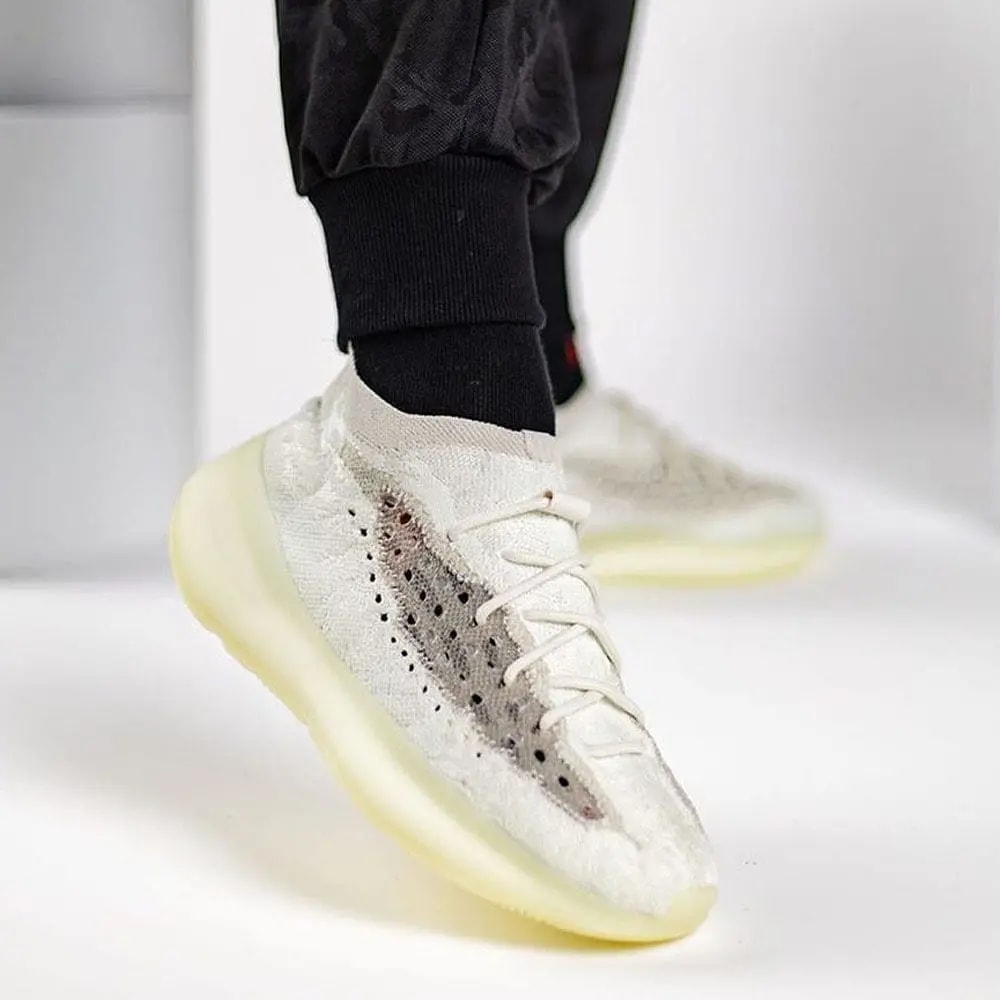 Giày Adidas Yeezy Boost 380 'Calcite Glow' GZ8668 — ảnh 2