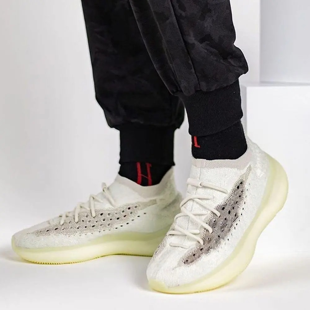 Giày Adidas Yeezy Boost 380 'Calcite Glow' GZ8668 — ảnh 3