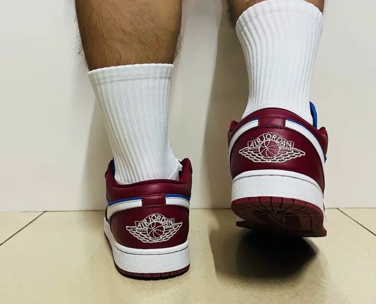 Giày Nike Wmns Air Jordan 1 Low 'Red Blue' DC0774-604 — ảnh 4