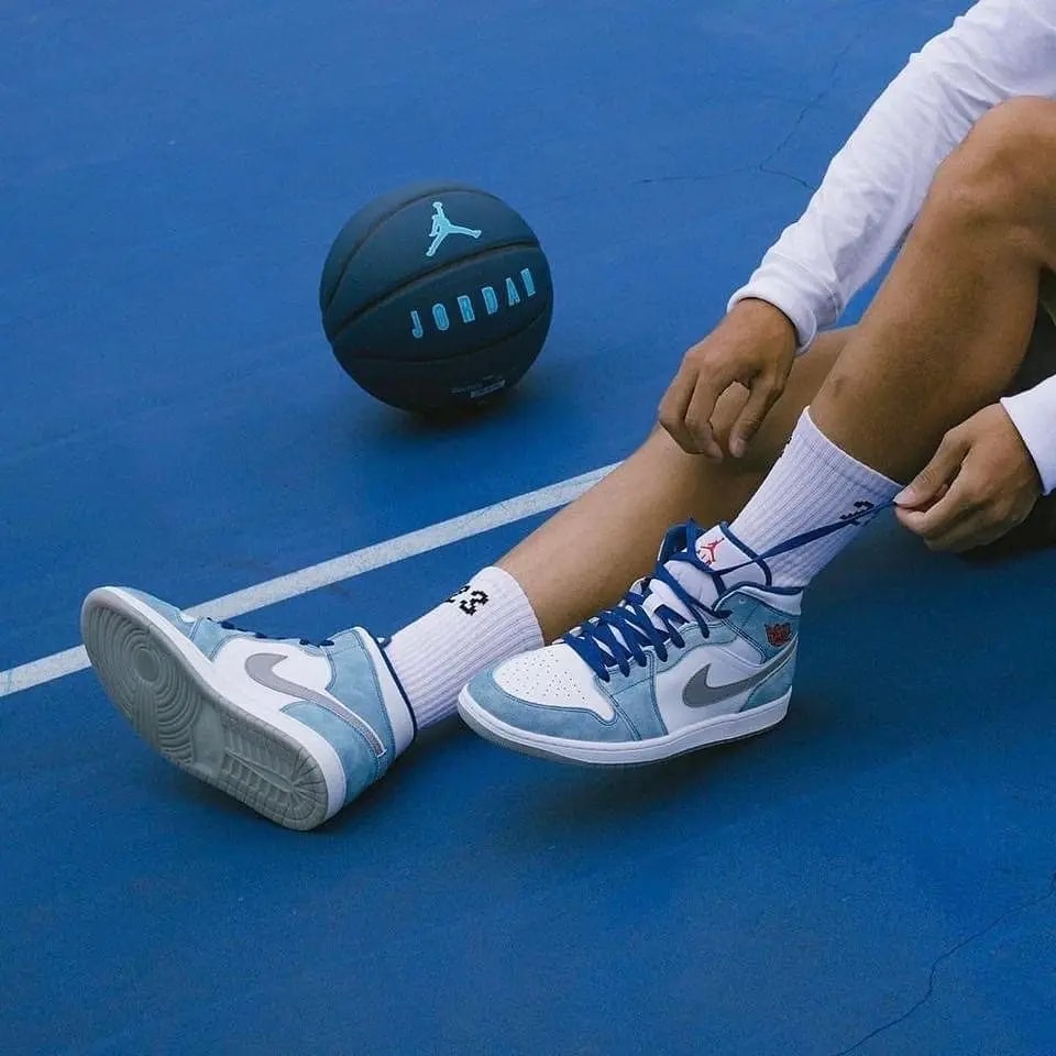 Giày Nike Air Jordan 1 Mid 'French Blue Fire Red' DN3706-401 — ảnh 4