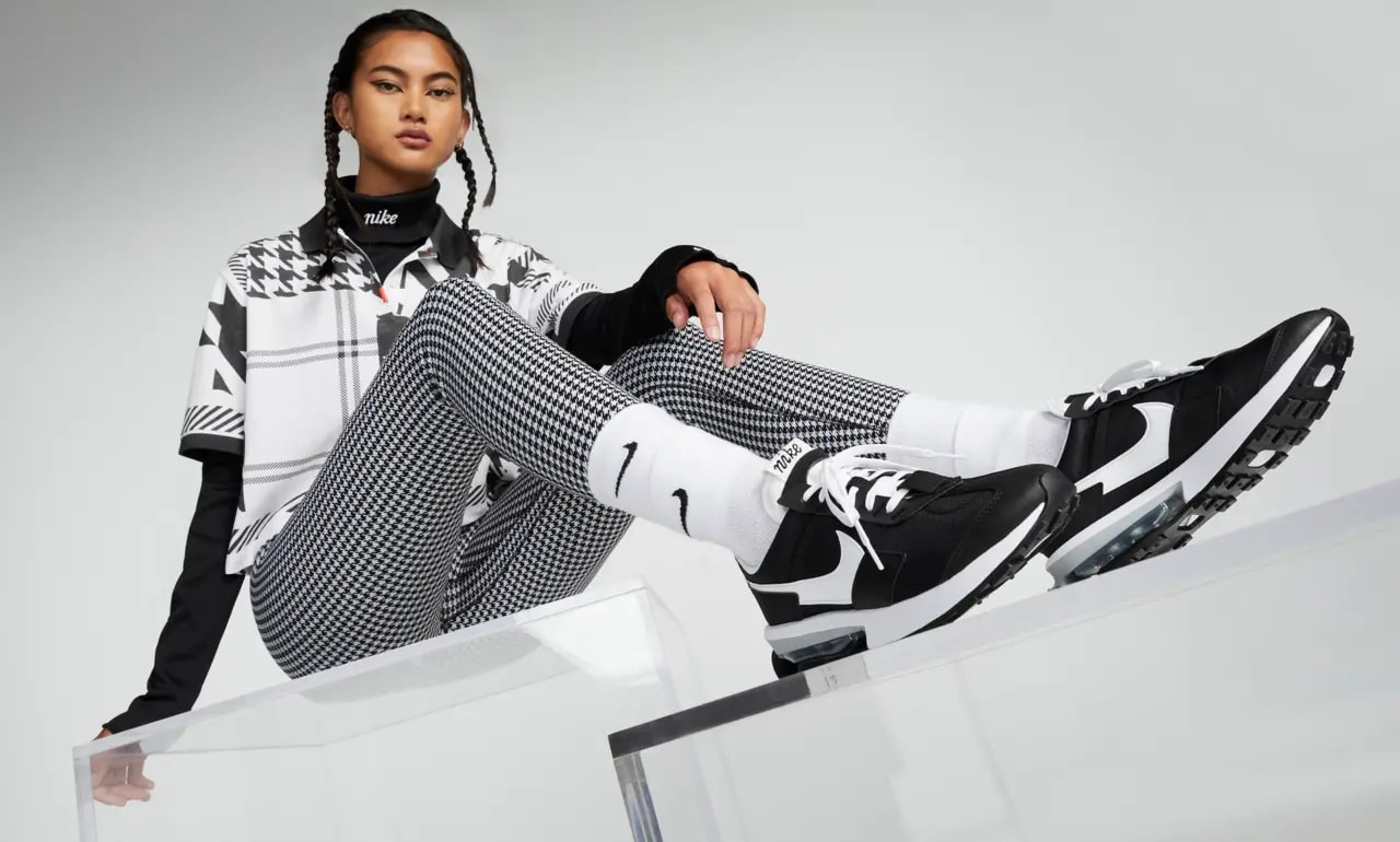 Giày Nike Wmns Air Max Pre-Day 'Black White' DC4025-001 — ảnh 4