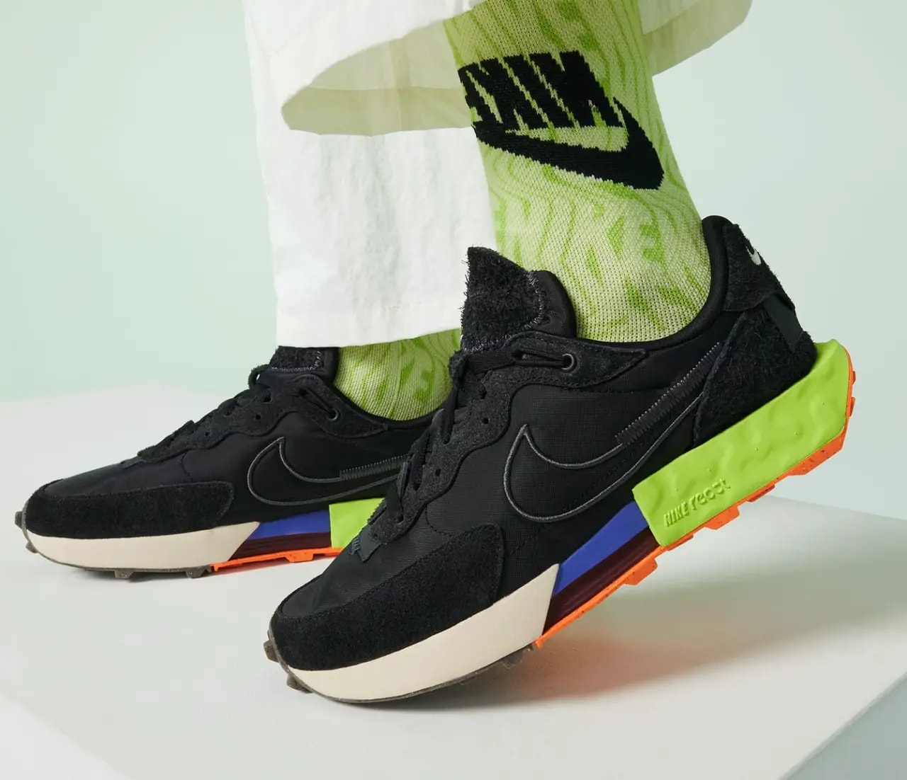 Giày Nike Wmns Fontanka Waffle 'Black Volt' DC3579-001 — ảnh 3