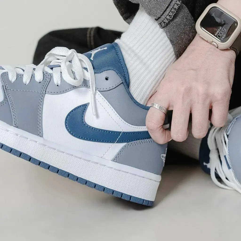 Giày Nike Air Jordan 1 Low 'Ashen Slate' 553558-414 — ảnh 3