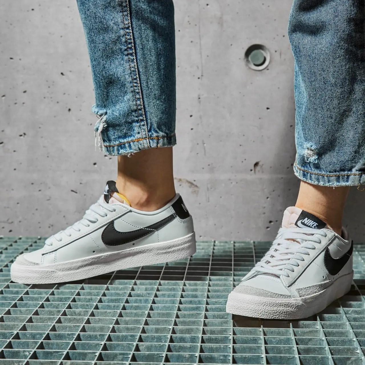 Giày Nike Blazer Wmns 'Black White' DC4769-102 — — ảnh 2