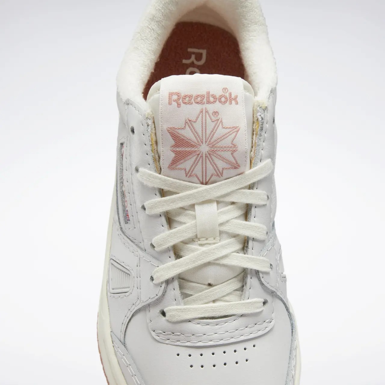 Giày Reebok Wmns LT Court 'Gold' GW5122 — ảnh 5