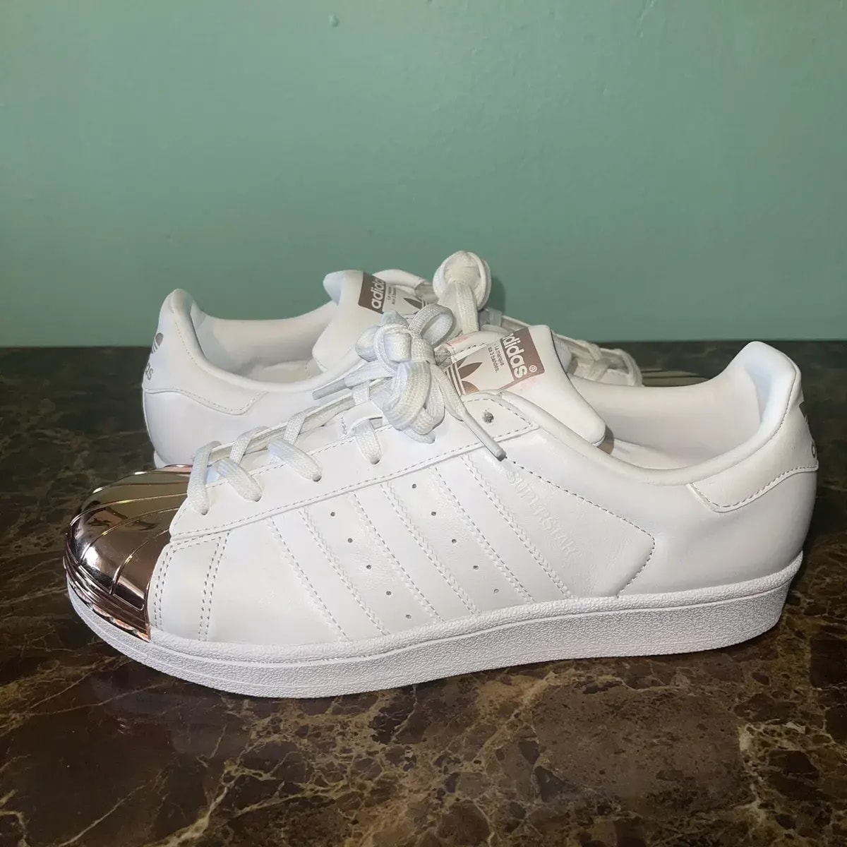 Giày Adidas Wmns Superstar Metal Toe 'White Copper Metallic' BY2882 — ảnh 5