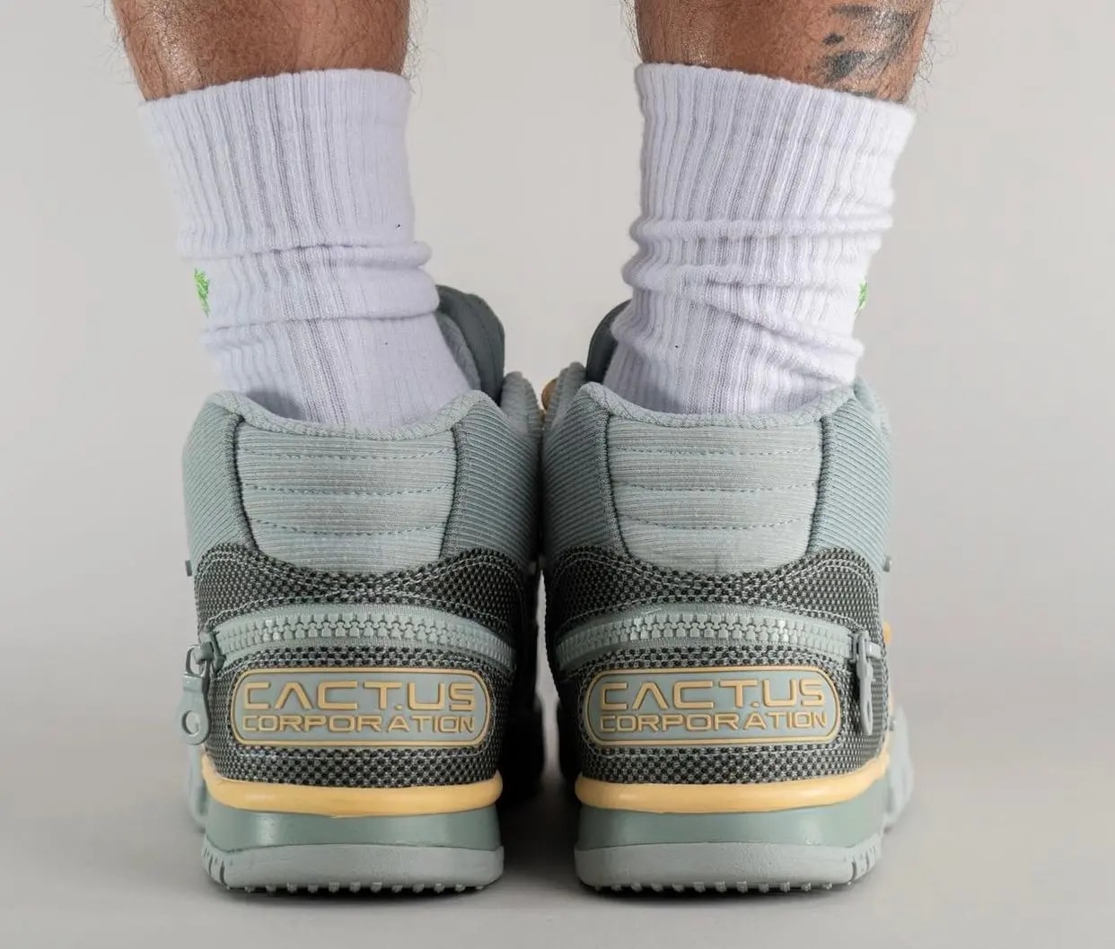 Giày Nike Travis Scott x Air Trainer 1 SP 'Grey Haze' DR7515-001 — ảnh 5