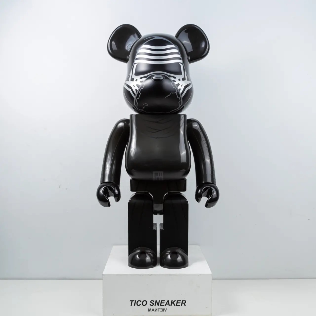 Mô Hình Bearbrick Kylo Ren 1000% — ảnh 3