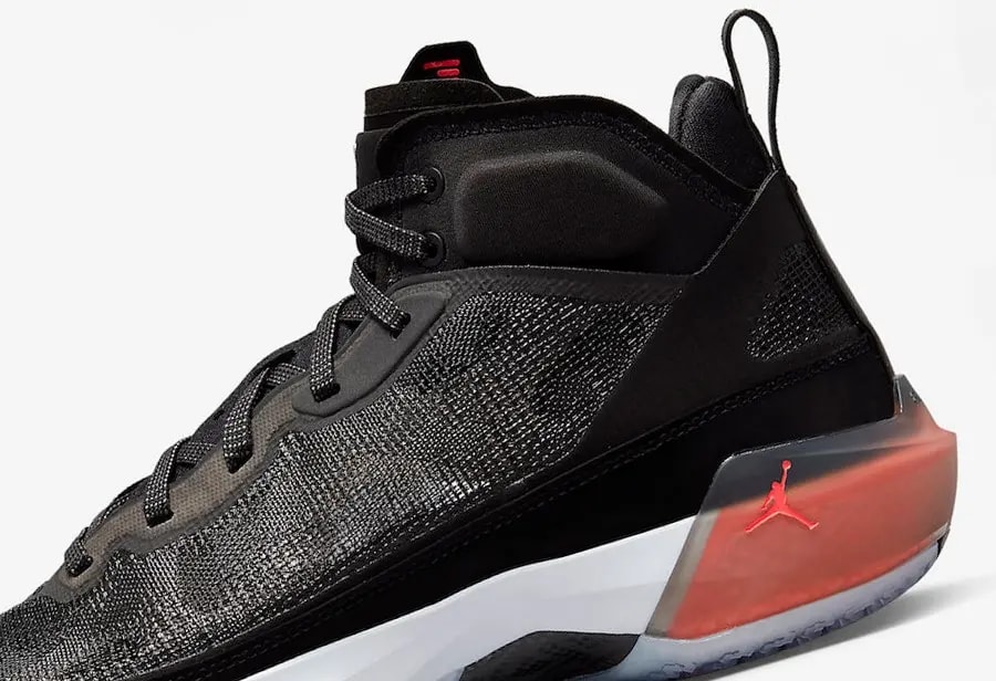Giày Nike Jordan 37 'Black Hot Punch' DV0747-091 — ảnh 3