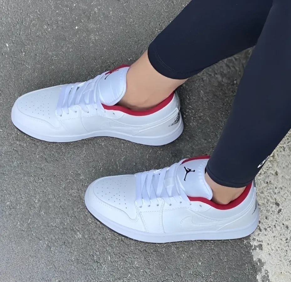 Giày Nike Air Jordan 1 Low 'White Gym Red Black' 553560-164 — ảnh 3