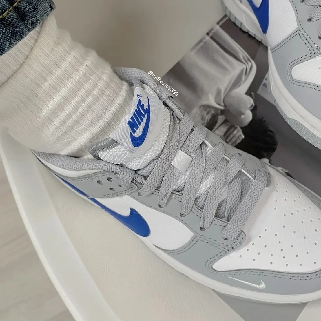 Giày Nike Dunk Low GS 'Grey White Royal' FN3878-001 — ảnh 4