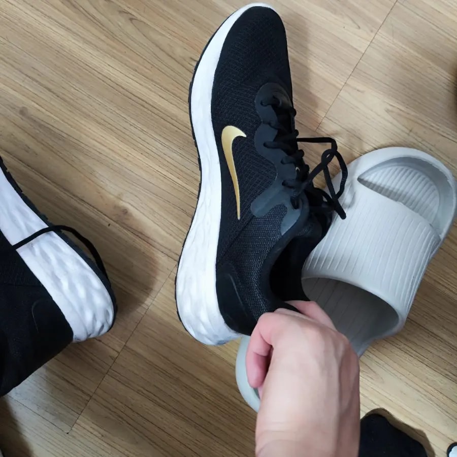 Giày Nike Revolution 6 Next Nature 'Black' DC3728-002 — ảnh 4