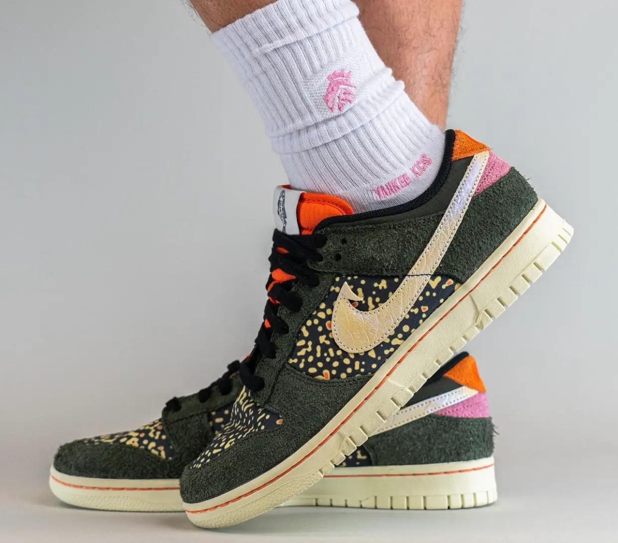 Giày Nike Dunk Low SE 'Rainbow Trout' FN7523-300 — ảnh 4