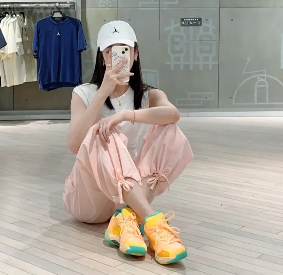 Giày Nike Air Jordan 37 Low PF 'EYBL' DX5567-800 — ảnh 2