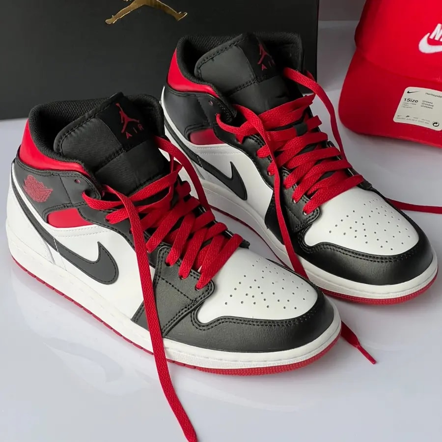 Giày Nike Air Jordan 1 Mid 'Alternate Bred' DQ8426-106 — ảnh 3