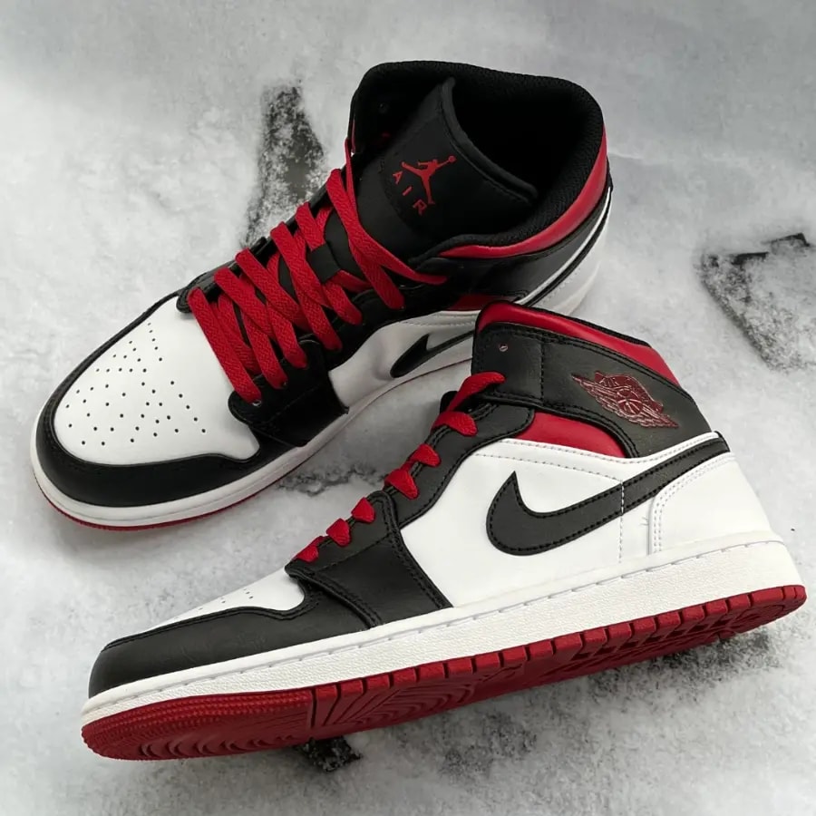 Giày Nike Air Jordan 1 Mid 'Alternate Bred' DQ8426-106 — ảnh 5
