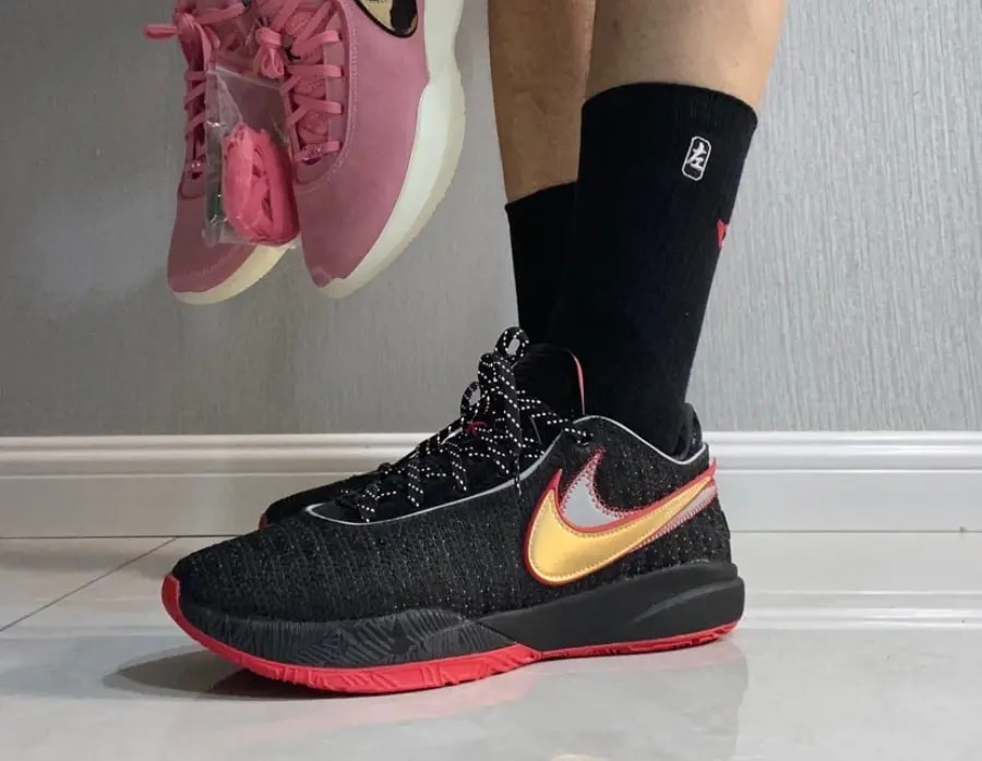 Giày Nike LeBron 20 'Miami Heat' DJ5423-001 — ảnh 3