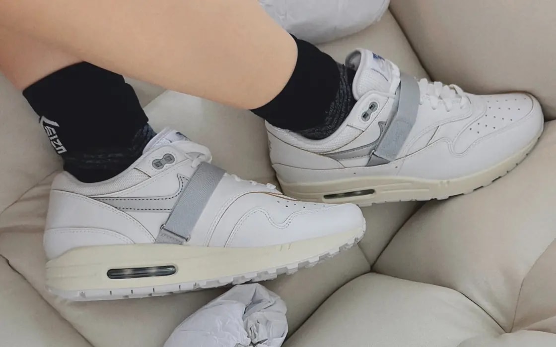 Giày Nike Air Max 1 'Timeless' FJ5472-121 — ảnh 3