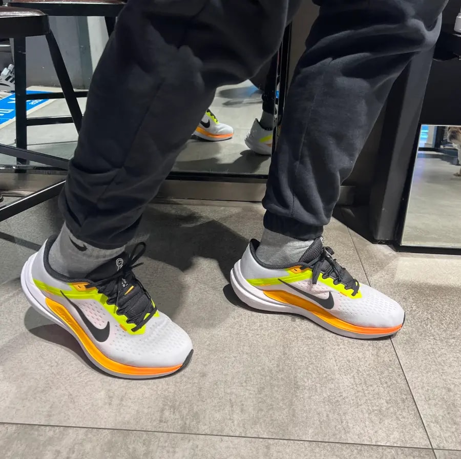 Giày Nike Air Winflo 10 'Volt' DV4022-101 — ảnh 3