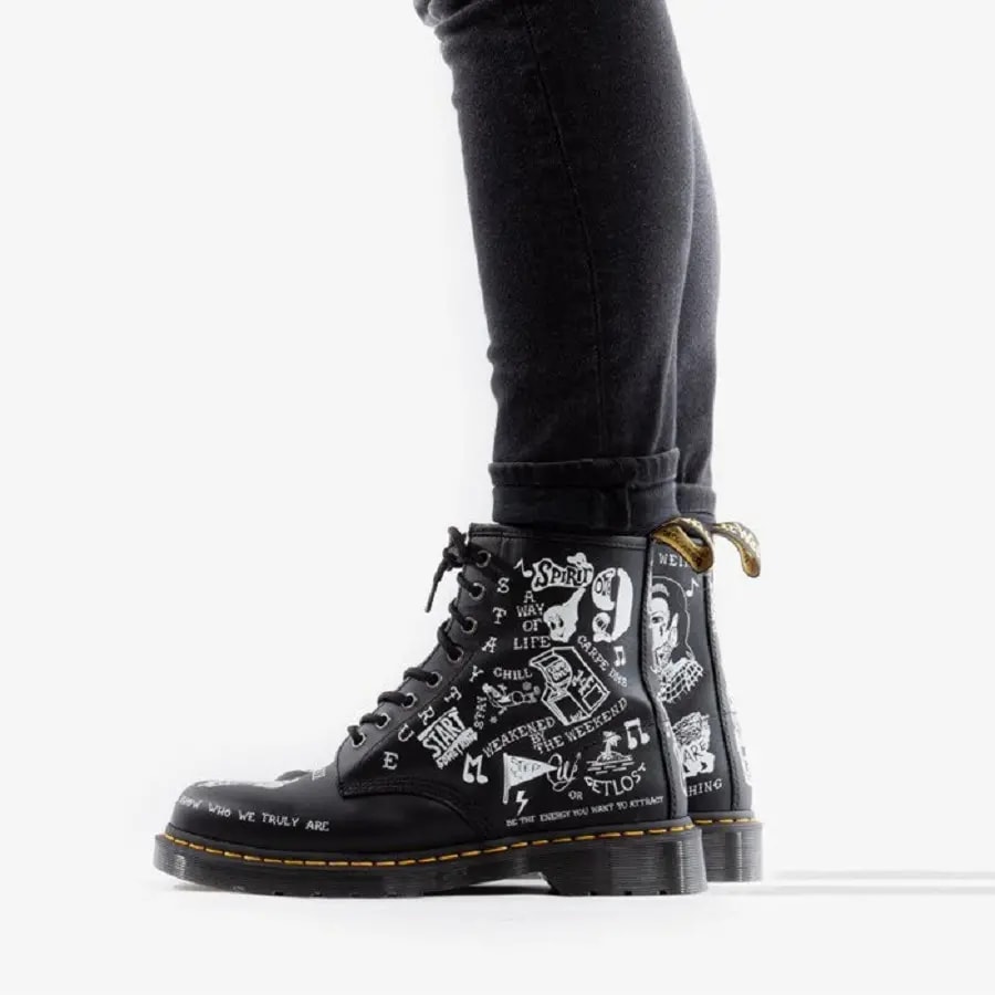 Giày Dr. Martens 1460 Scribble 'Black' 25245009 — ảnh 2