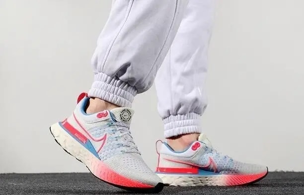 Giày Nike React Infinity Run Flyknit 2 'Sail Racer Pink' DJ5191-164 — ảnh 3