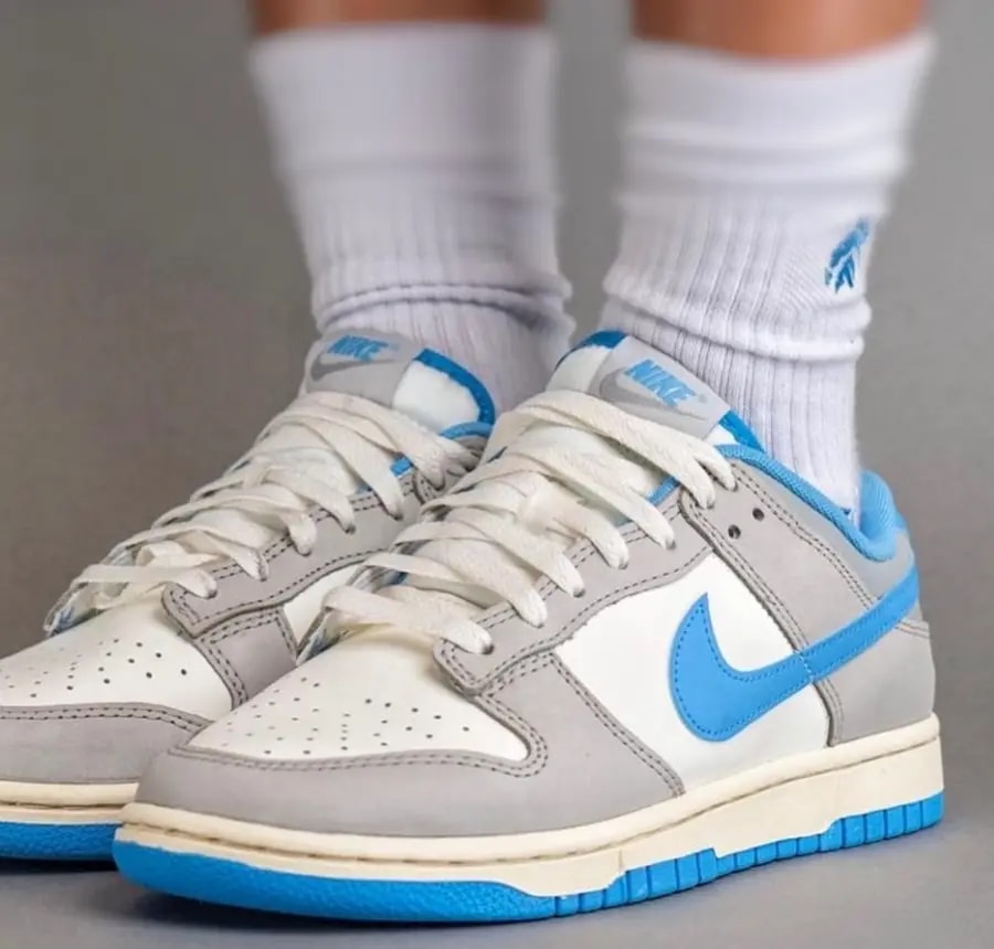 Giày Nike Dunk Low 'Sail University Blue' FN7488-133 — ảnh 3