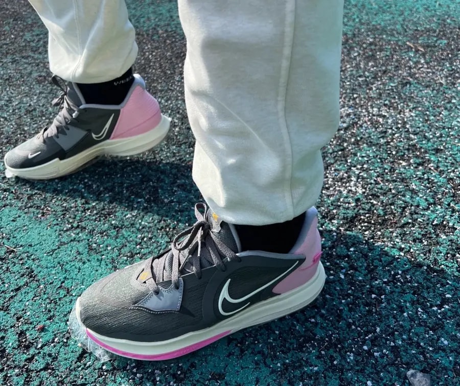 Giày Nike Kyrie 5 Low 'Iron Grey Coconut Milk' DJ6012-005 — ảnh 3