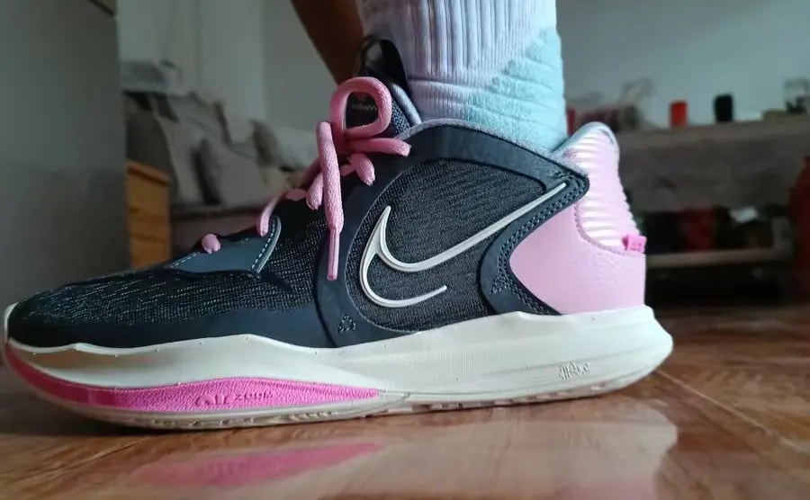 Giày Nike Kyrie 5 Low 'Iron Grey Coconut Milk' DJ6012-005 — ảnh 2