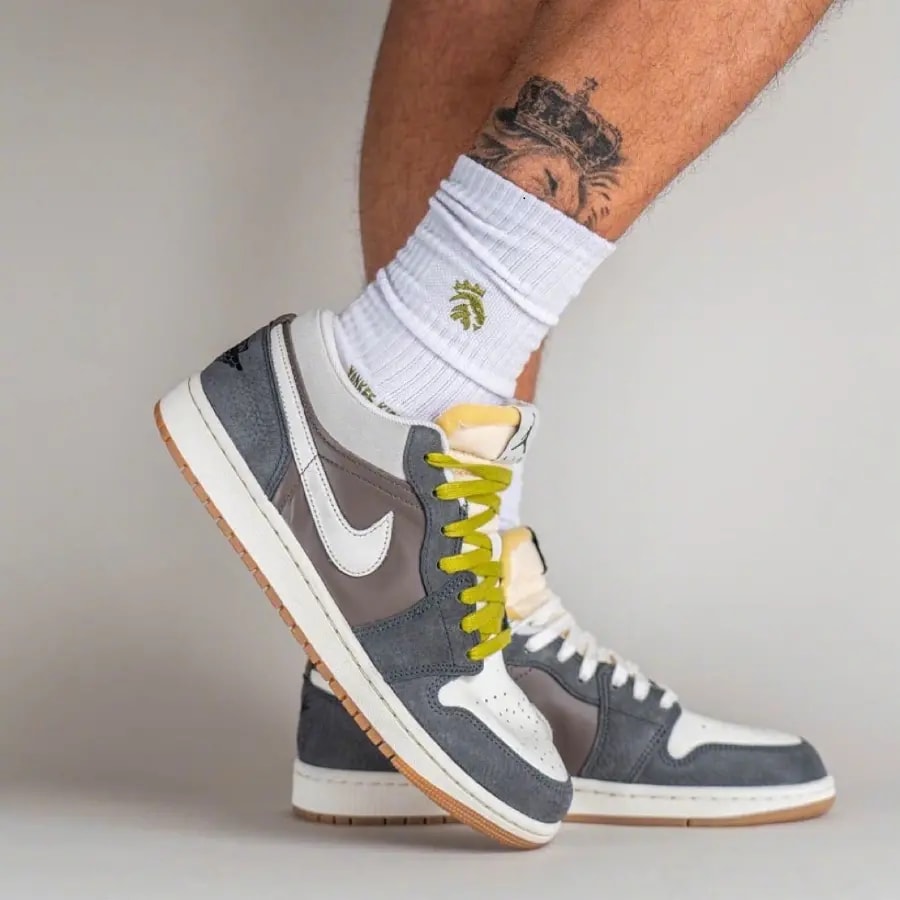 Giày Nike Air Jordan 1 Low 'SNKRS Day Korea 2023' FD0399-004 — ảnh 4