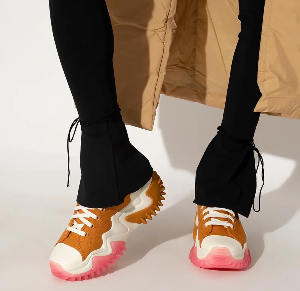 Giày Converse Run Star Motion 'Strawberry Jam Egret' A00854C — ảnh 3