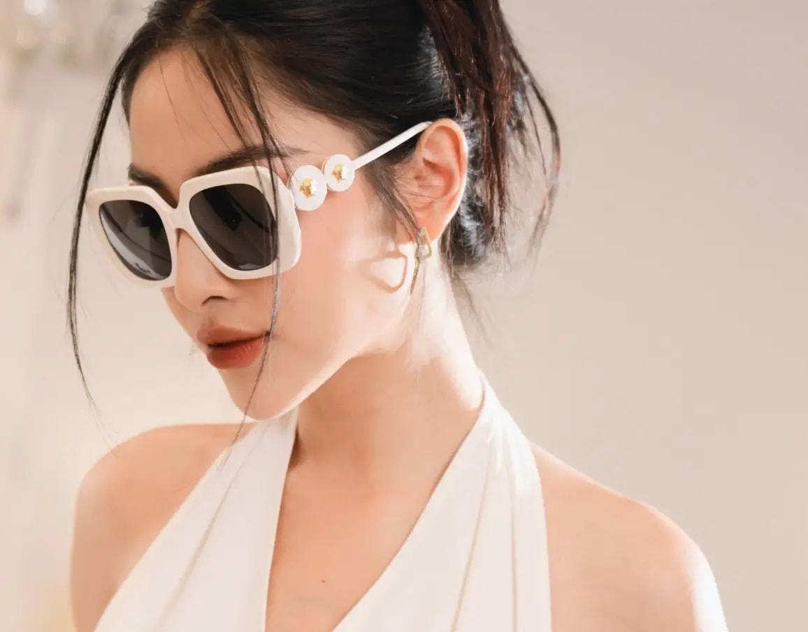 Kính Versace Square Sunglasses 'White' VE4434-314 — ảnh 4