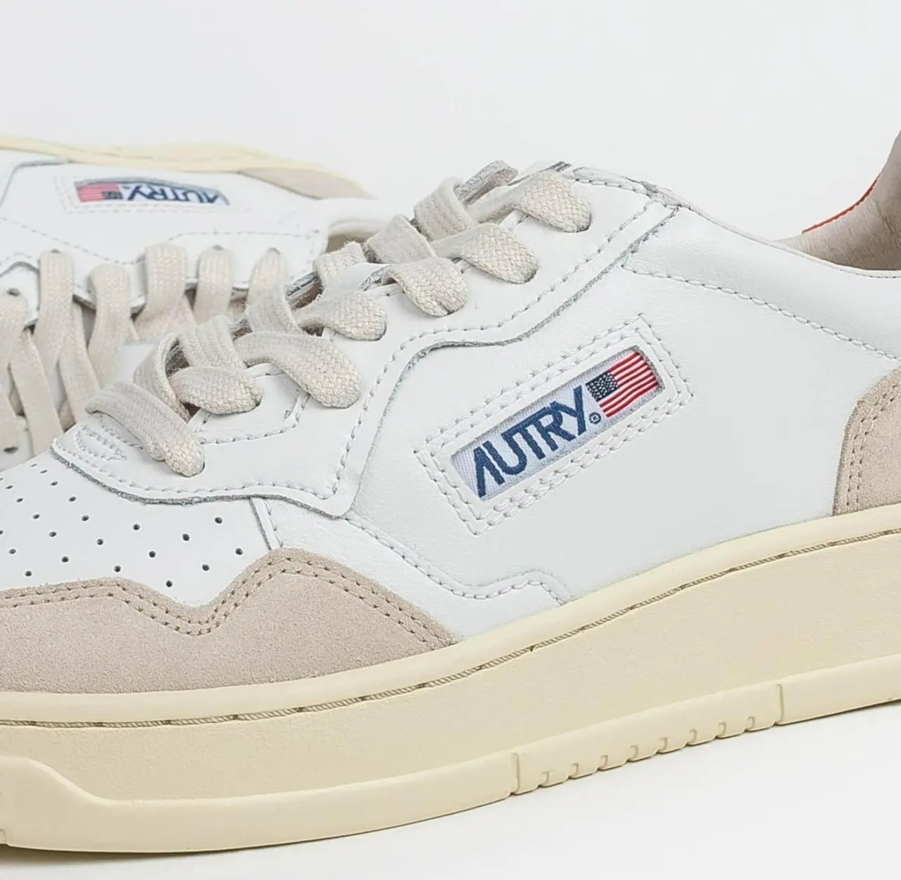 Giày Autry Medalist Low 'White Orange' AULW-LS45 — ảnh 4