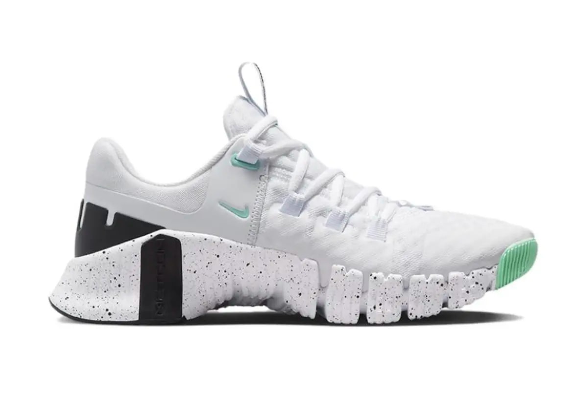 Giày Nike Wmns Free Metcon 5 'White Emerald Rise' DV3950-101 — ảnh 2