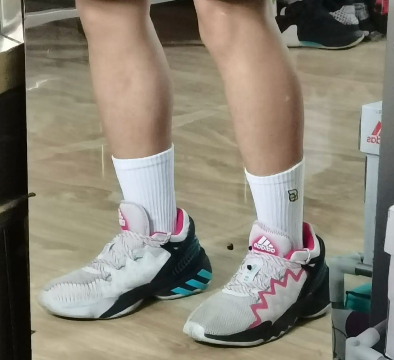 Giày Adidas Marvel x D.O.N. Issue 2 GCA 'Spidey Sense' FZ1432 — ảnh 3