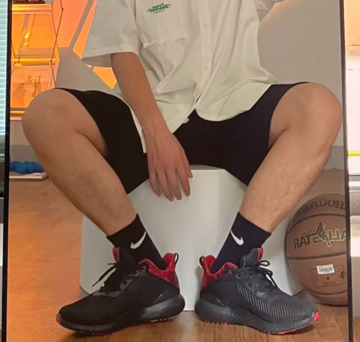 Giày Adidas Alphabounce EK 'Chinese New Year' GZ6079 — ảnh 2