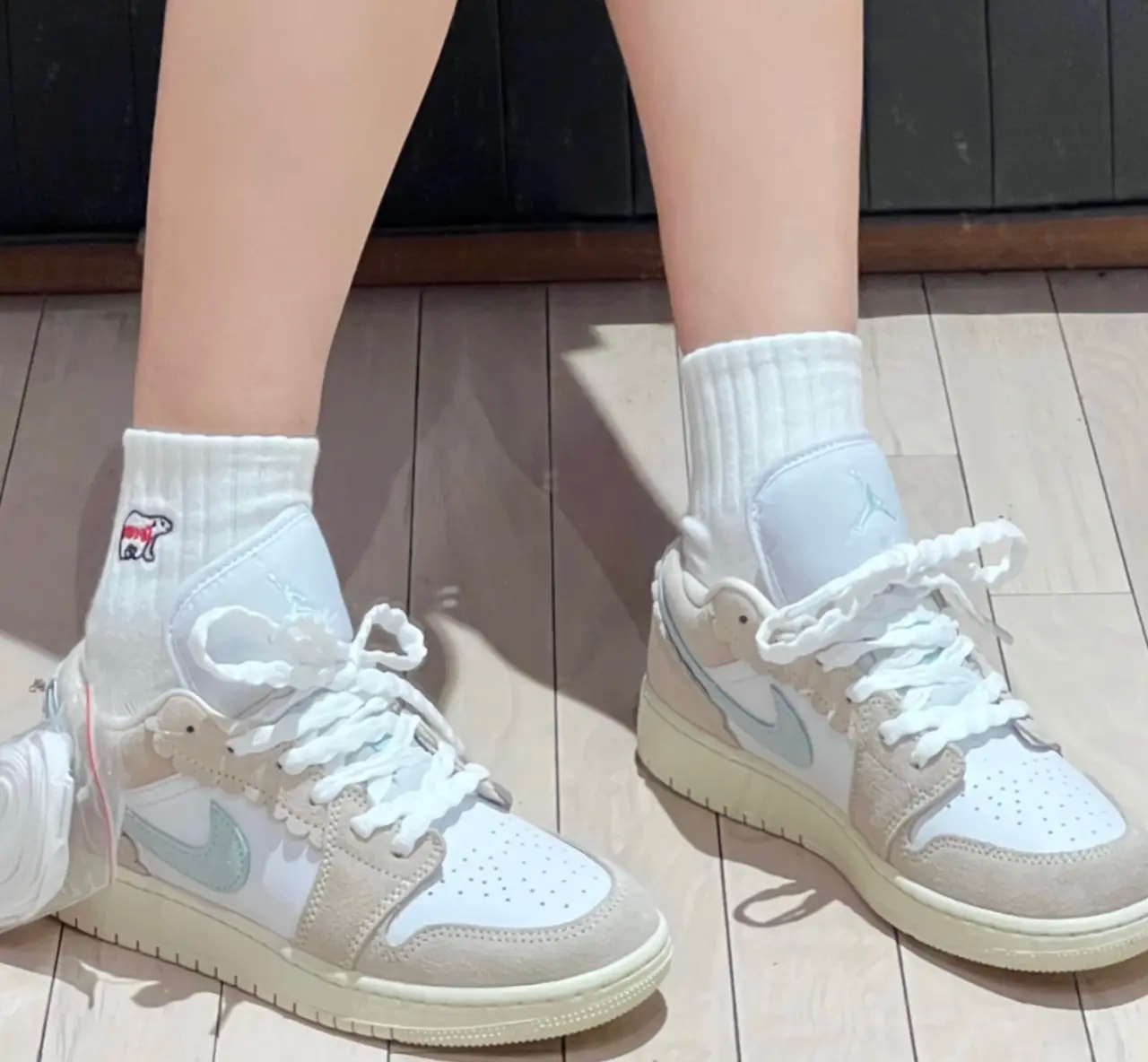 Giày Nike Air Jordan 1 Low SE GS 'Scalloped Edge' DZ5356-800 — ảnh 4