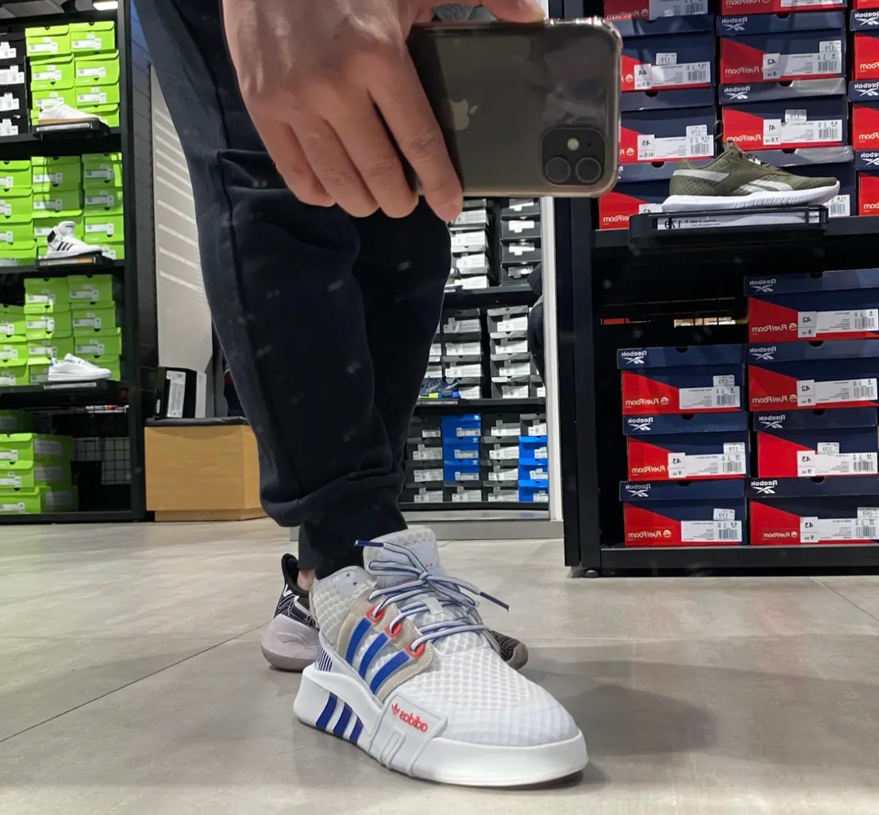 Giày Adidas Originals EQT Bask Adv V2 'White Blue' FX3775 — ảnh 3
