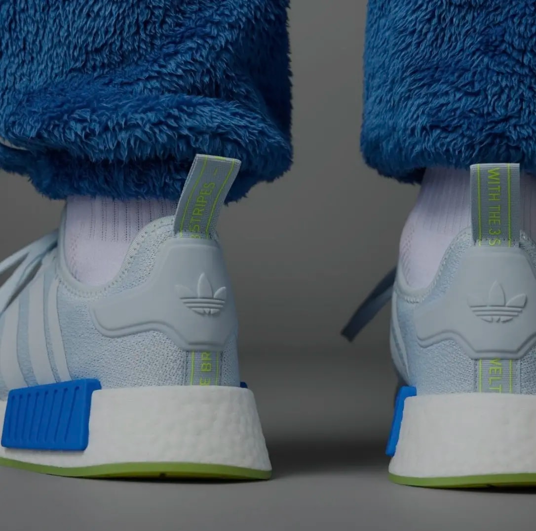 Giày Adidas NMD_R1 x Indigo Herz 'Halo Blue' IE1843 — ảnh 3