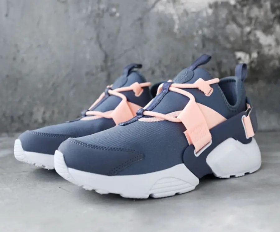 Giày Nike Air Huarache City Low 'Light Carbon' AH6804-012 — ảnh 3