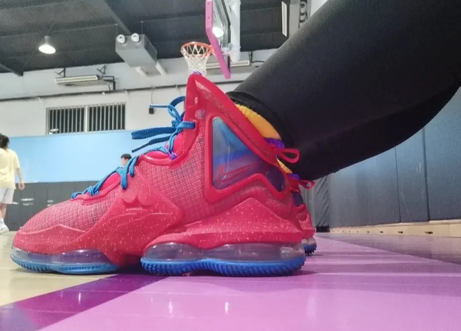 Giày Nike LeBron 19 EP 'King's Crown' DC9340-600 — ảnh 5