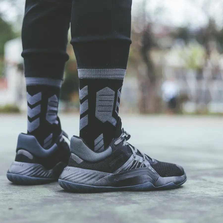 Giày Adidas D.O.N. Issue #1 GCA 'Core Black' FV5579 — ảnh 4