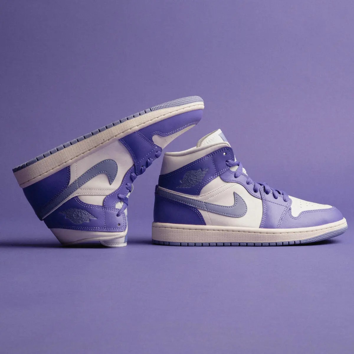 Giày Nike Air Jordan 1 Mid 'Action Grape' BQ6472-504 — ảnh 3