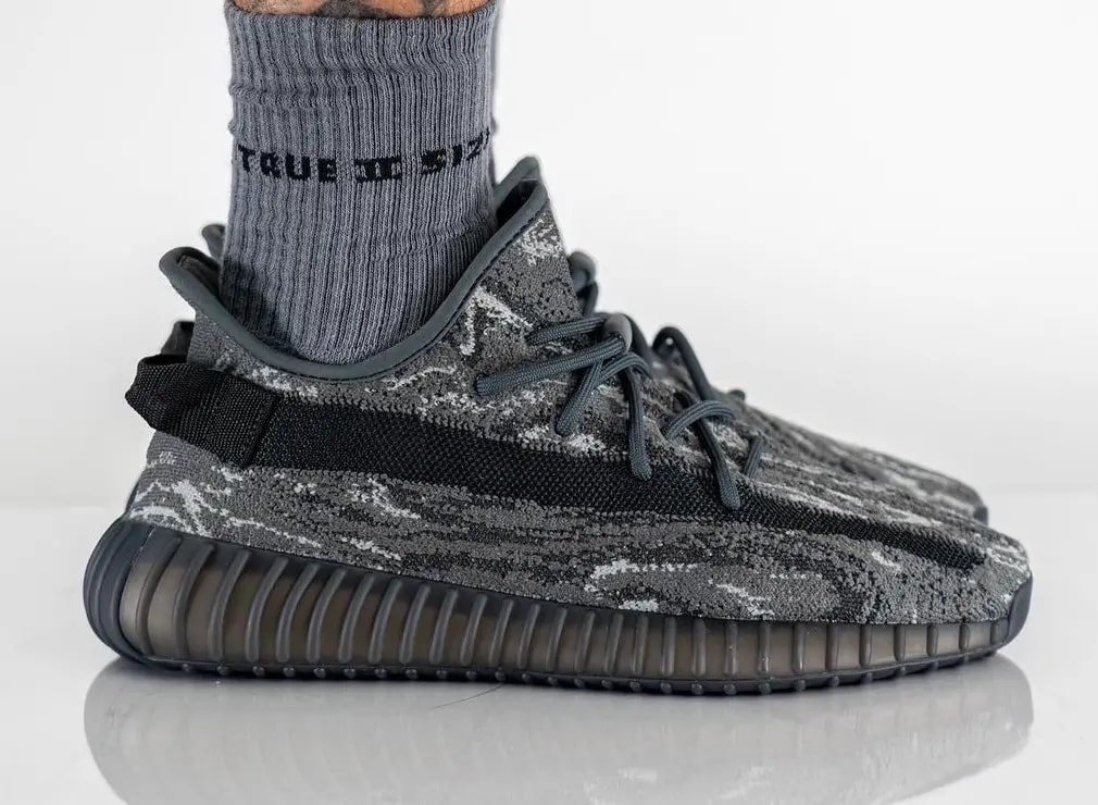 Giày Adidas Yeezy Boost 350 V2 'MX Dark Salt' ID4811 — ảnh 5