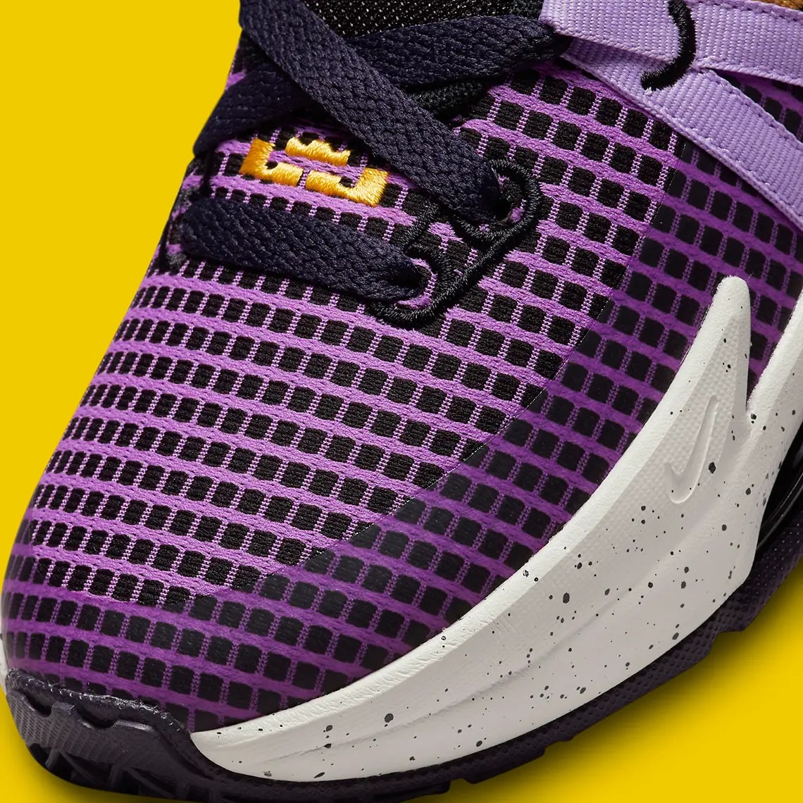 Giày Nike LeBron Witness 7 'Lakers Graffiti' FD0209-001 — ảnh 4