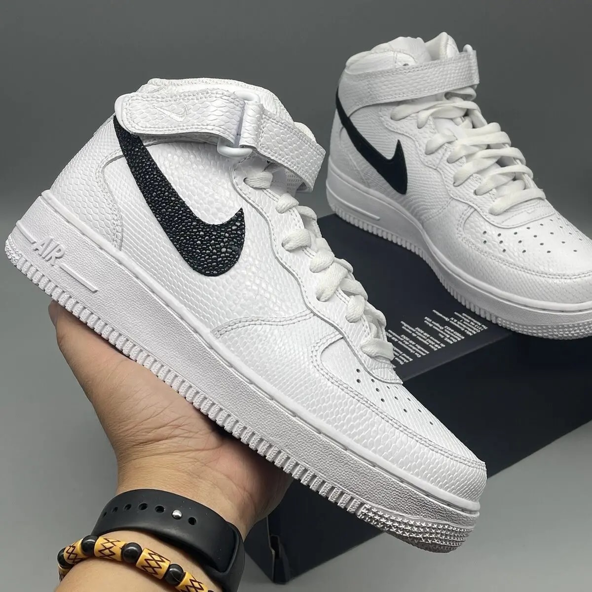Giày Nike Air Force 1 Mid '07 'White Black' DZ5211-100 — ảnh 2