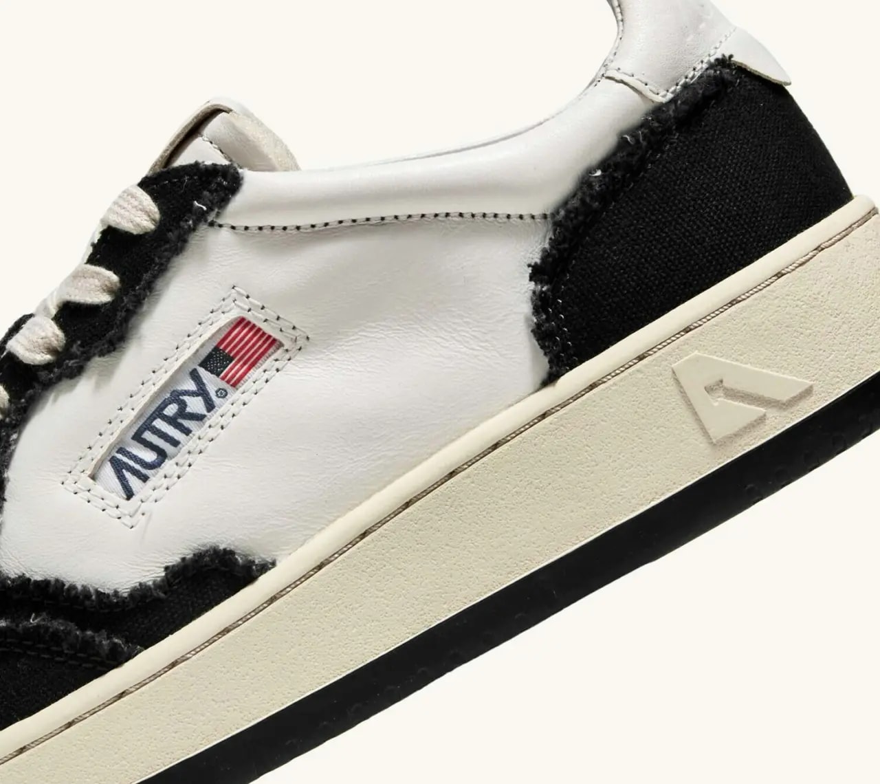 Giày Autry Medalist Low Goatskin 'White Black' AULM-CB02 — ảnh 2