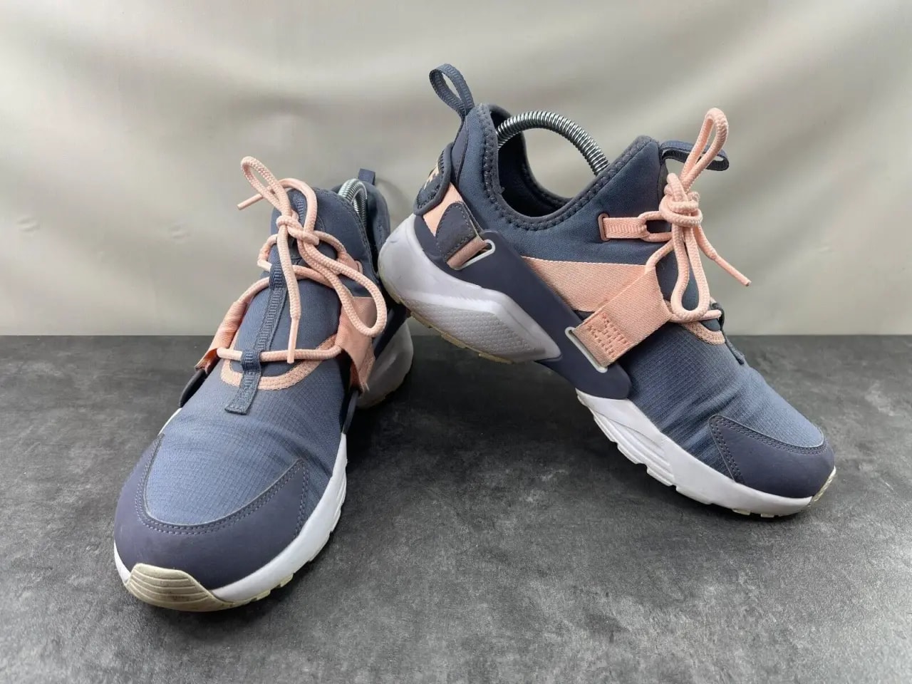Giày Nike Air Huarache City Low 'Light Carbon' AH6804-012 — ảnh 4