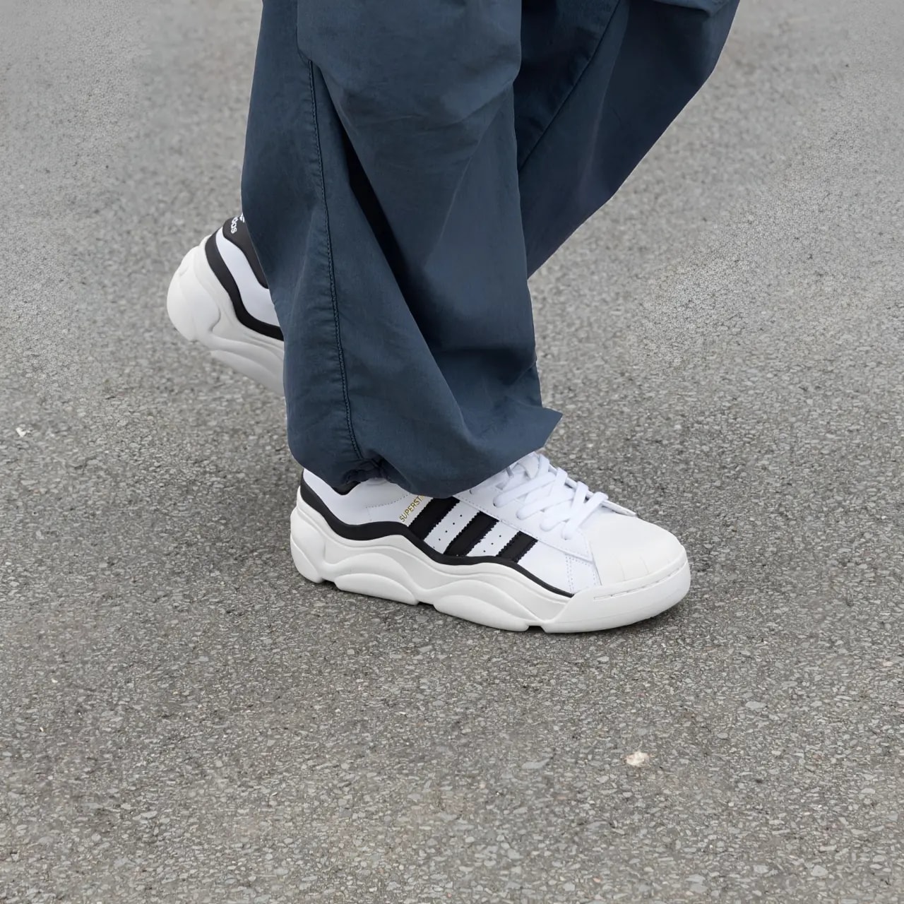 Giày Adidas Superstar Millencon 'Cloud White' HQ9018 — ảnh 2